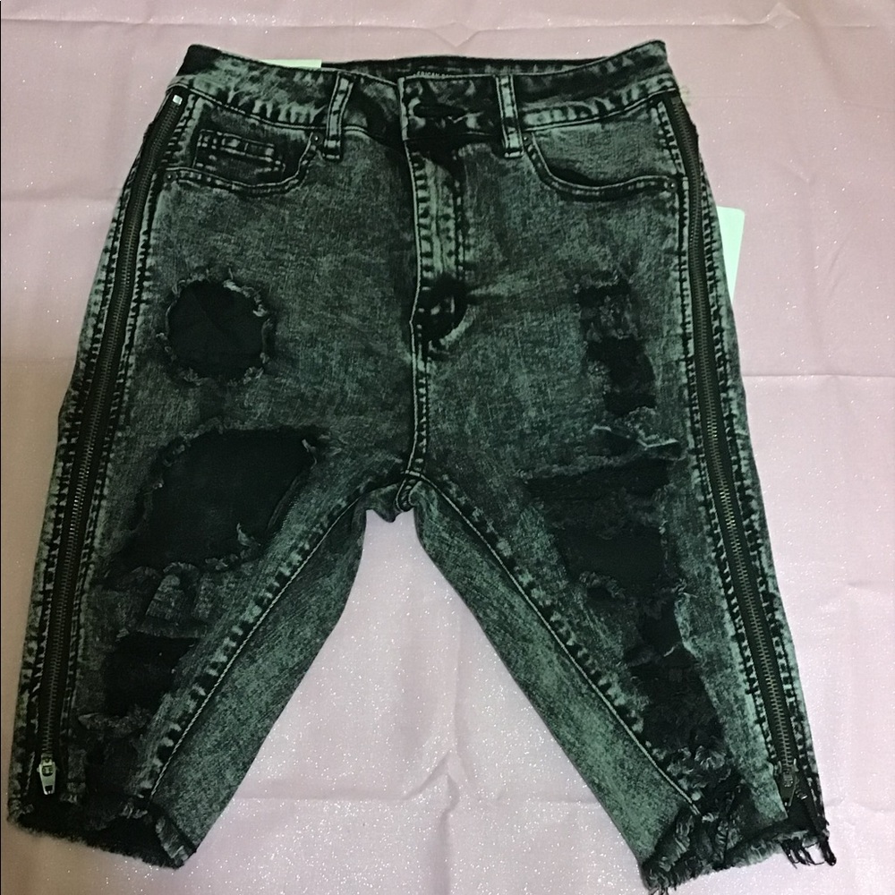 Jean Shorts 🖤
